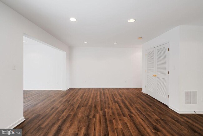 Building Photo - 9023 Brewer Creek Pl