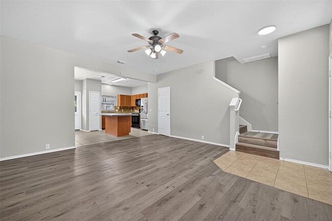 Building Photo - 16854 Pine Castle Dr
