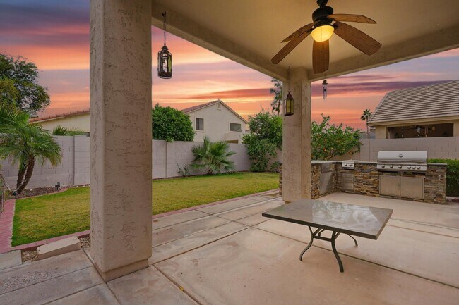 Building Photo - 6843 S 26th St