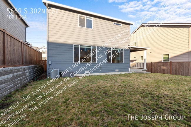 Building Photo - 5669 S 302nd St