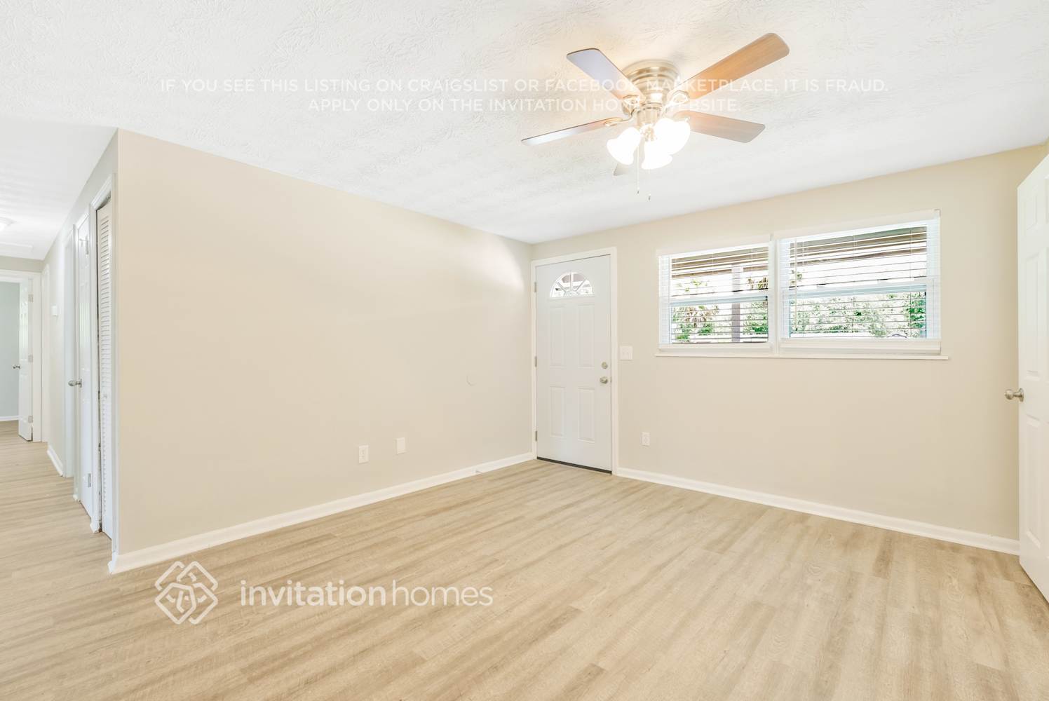 Building Photo - 4238 Sabine Dr