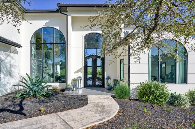 Building Photo - 4300 N Derrick Cove