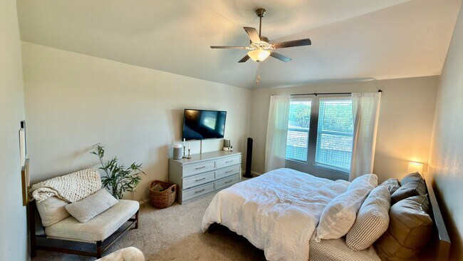 Building Photo - 11408 Milano Dr