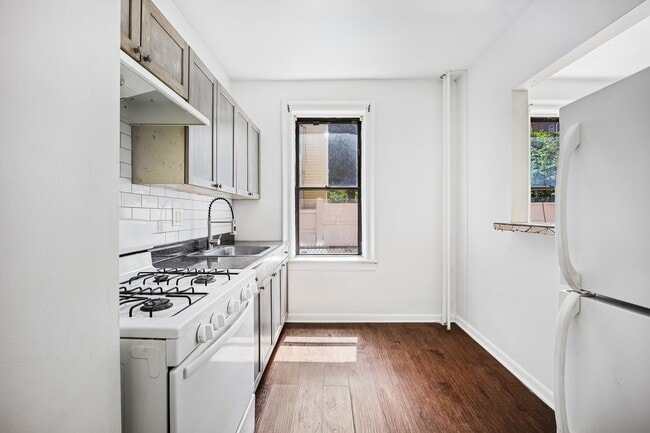 Building Photo - 429 Fairmount Ave