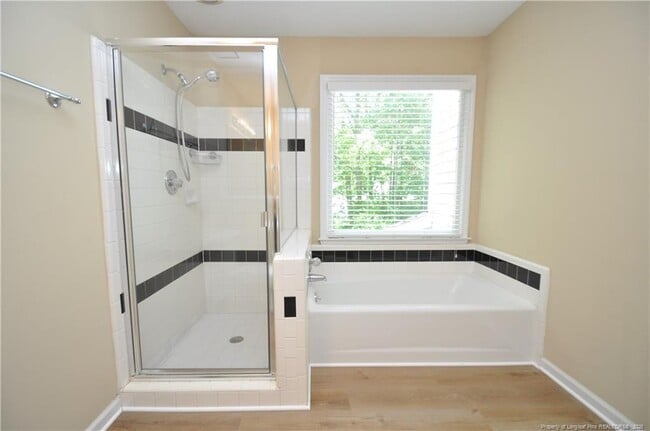 Building Photo - 1004 Oak Lake Ct