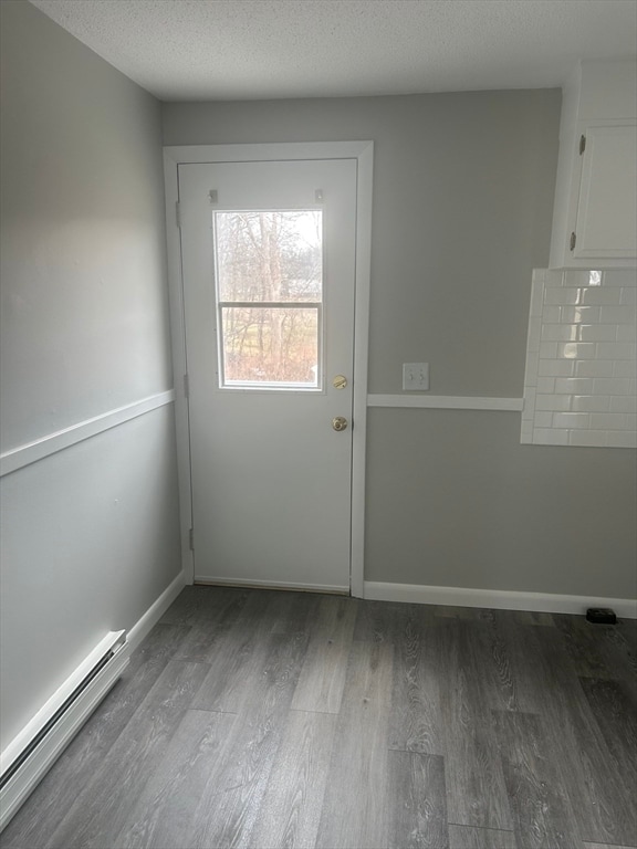 Building Photo - 7 Roys Dr