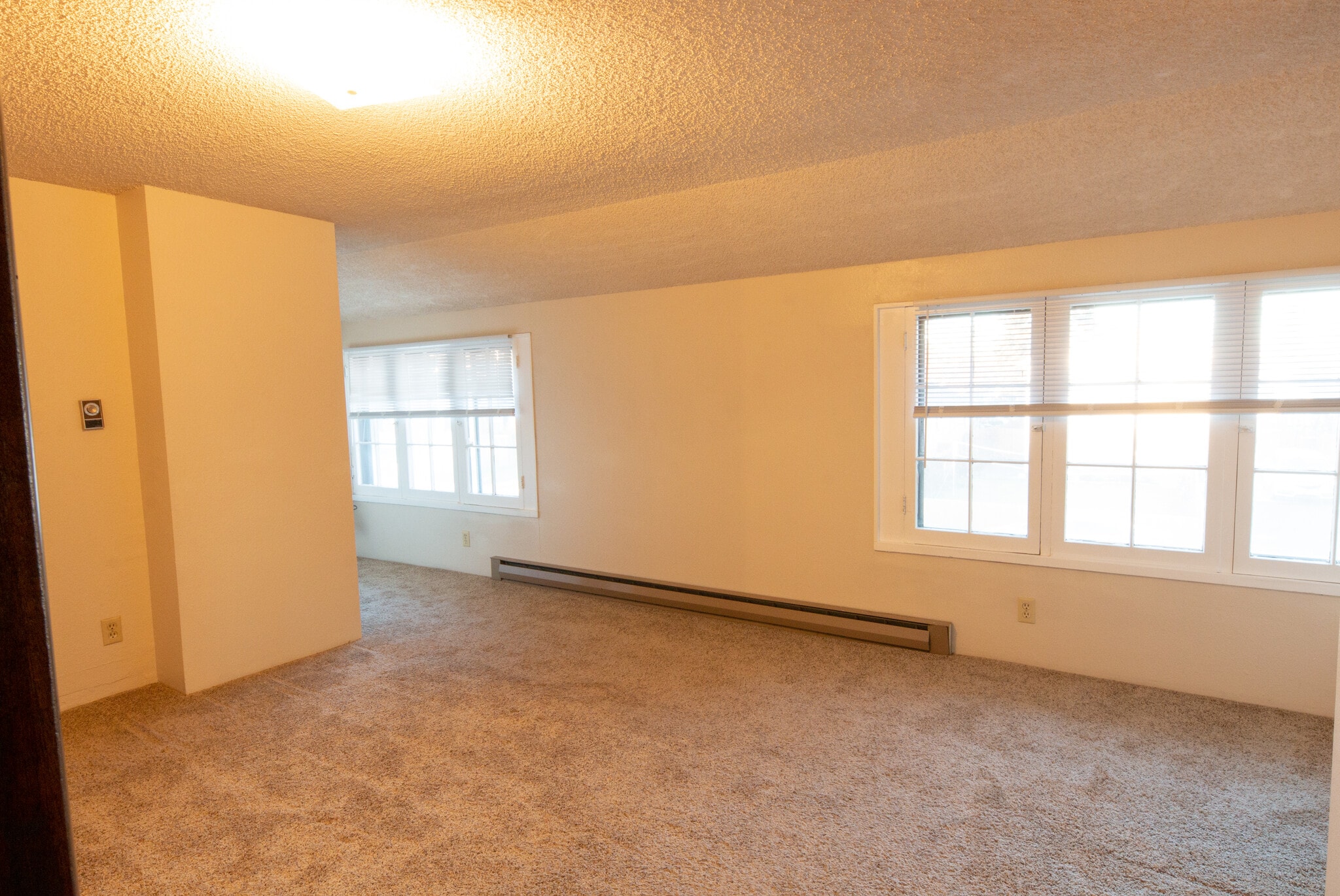 Bedroom - 124 E Orchard Ave