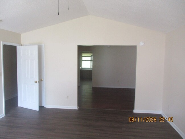 Building Photo - 169 Crow Dr