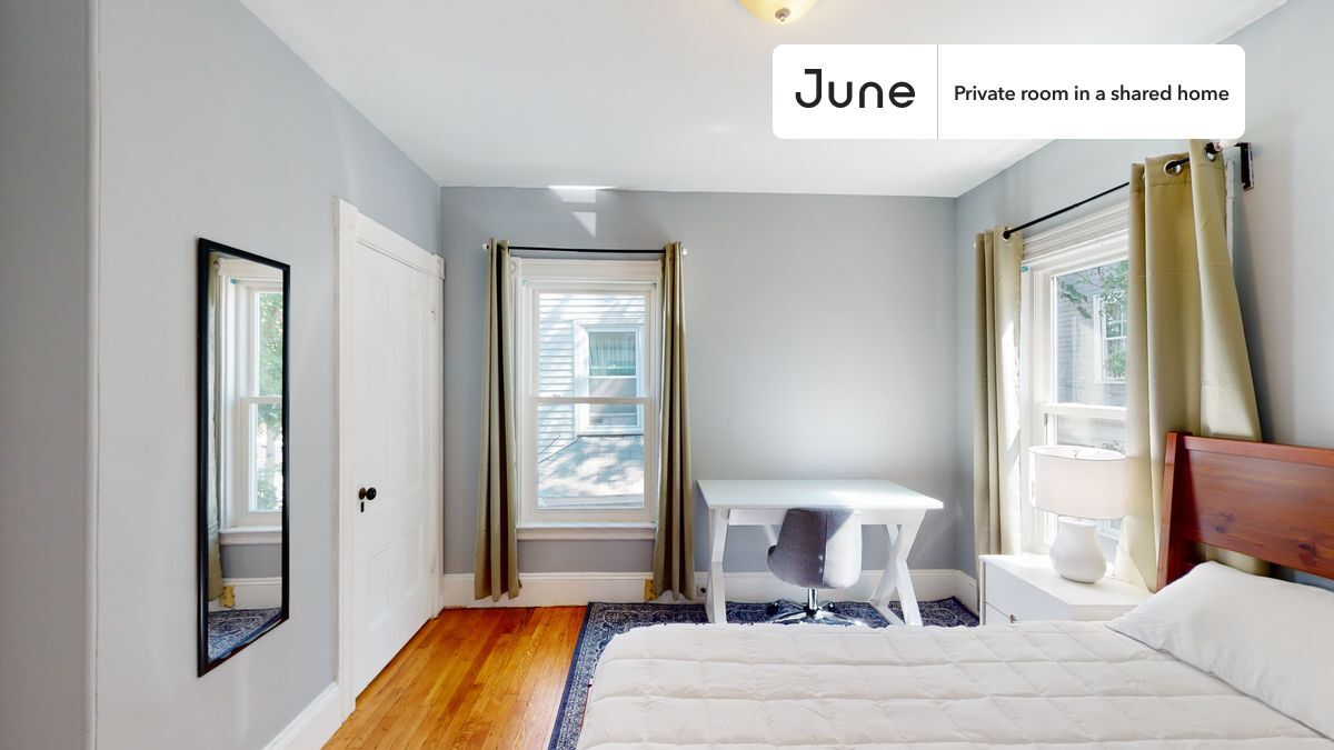 Building Photo - Room in Shared 7 bed/2 bath home in Allston