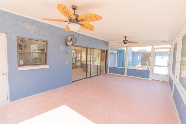 Building Photo - 3908 Rosedale Dr