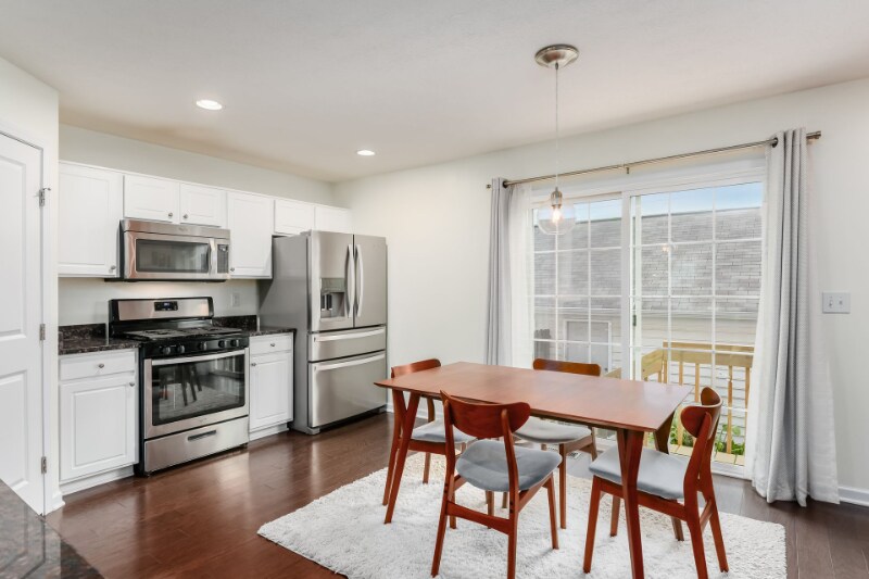 Building Photo - 6177 Needletail Rd