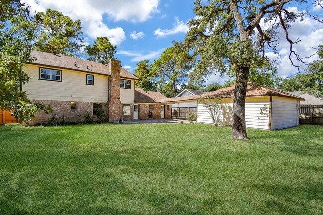 Building Photo - 8110 Dorrcrest Ln