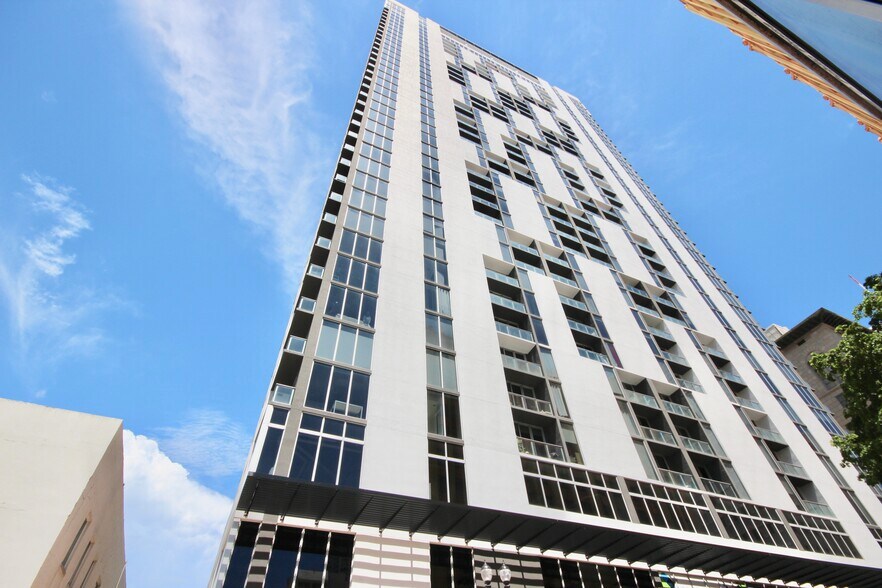 Building Photo - 151 SE 1st St
