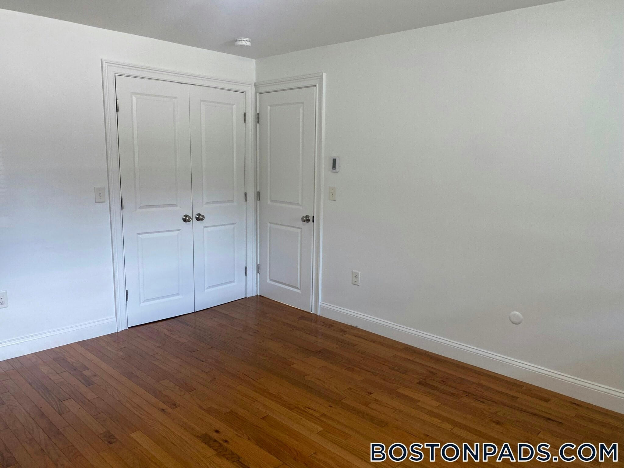 Building Photo - 134 Summer St