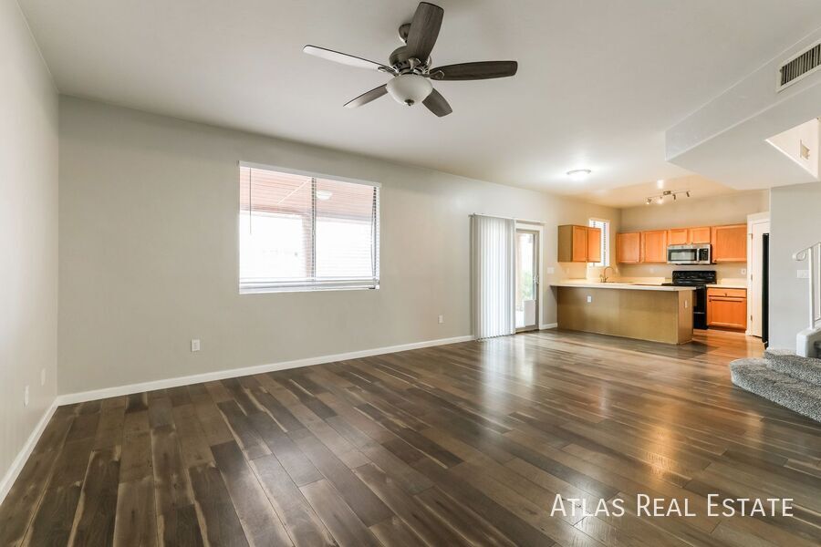 Building Photo - 10237 E Desert Skyline Way