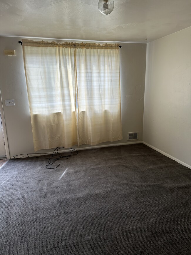 Building Photo - 803 Washington Ave