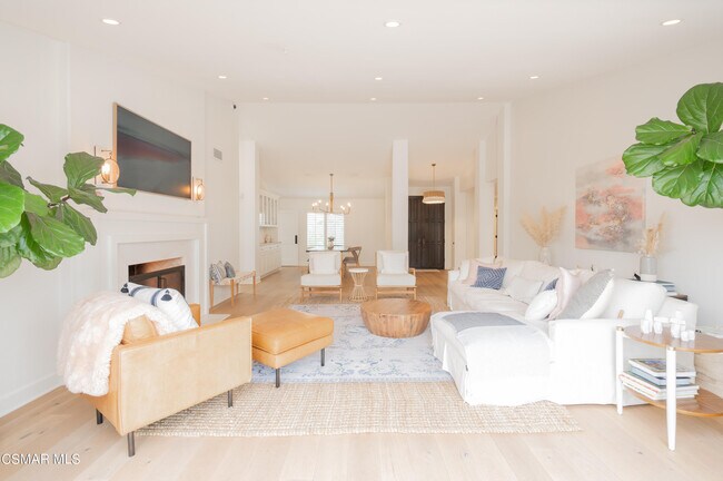 Building Photo - 2653 Via Zurita Ct