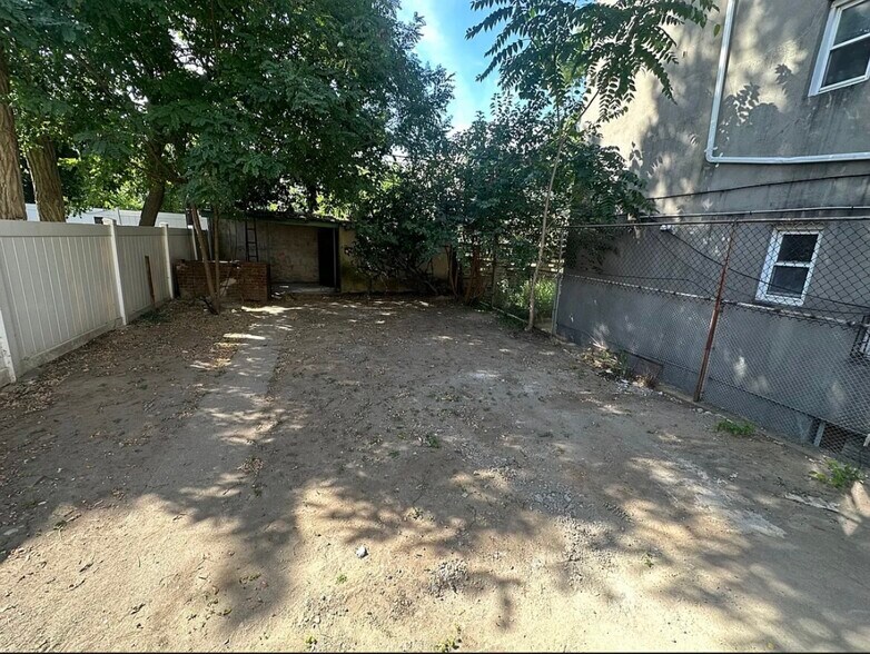 Building Photo - 1330 Prospect Pl