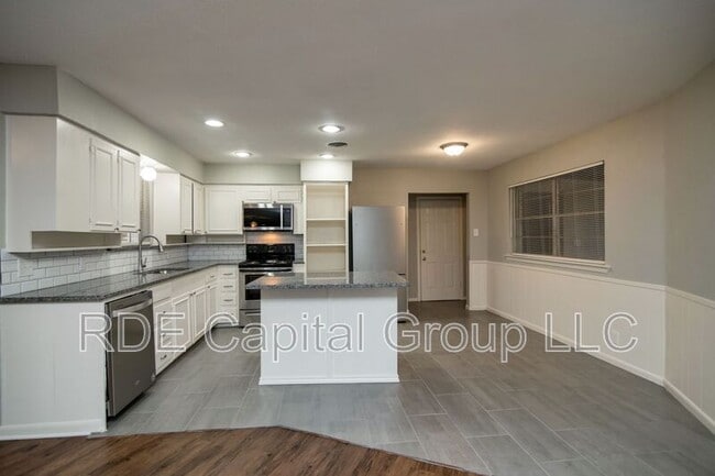 Building Photo - 4421 Ida Way