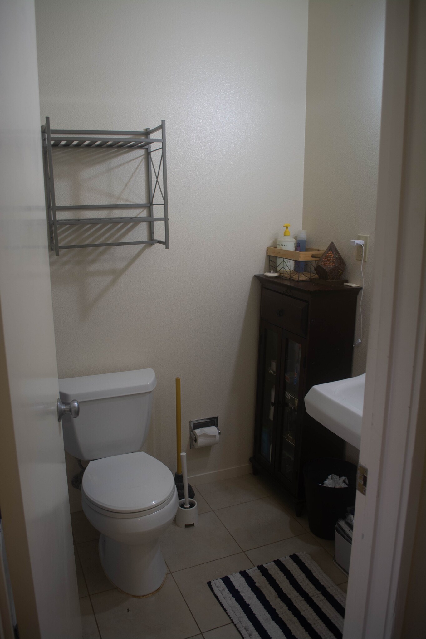 Upstairs Bathroom - 1709 Baker Ct