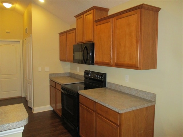Building Photo - 12052 Hayden Lakes Cir