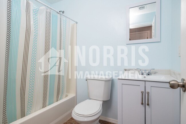 Building Photo - Great Home in the Heart of Eloy