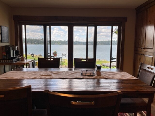 Building Photo - 2959 E Hayden Lake Rd