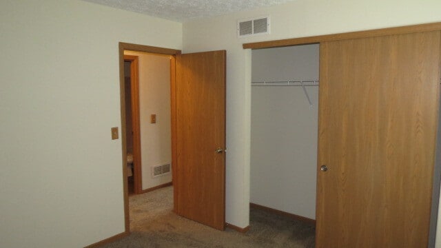Building Photo - 1106 Rendezvous Ln