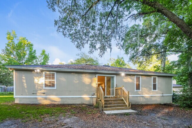 Building Photo - 4782 Cinnamon Fern Dr