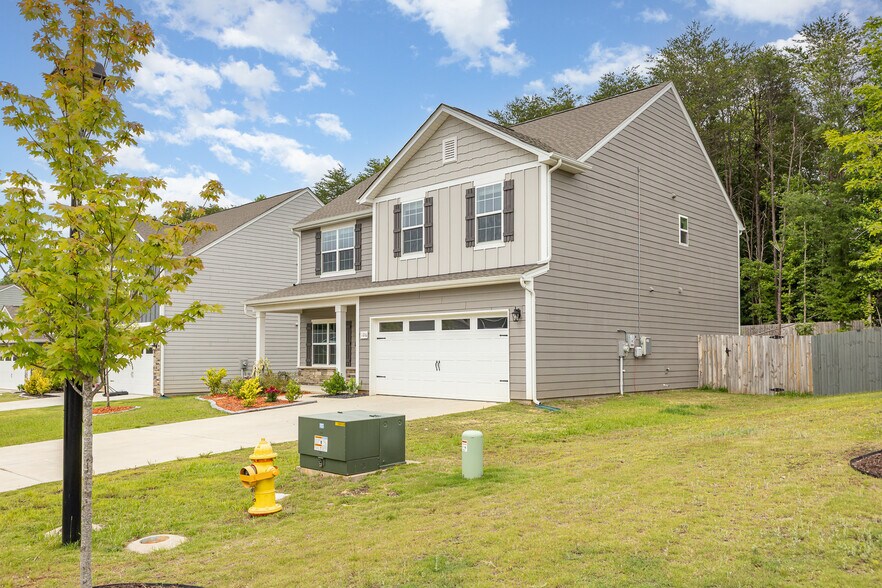 Building Photo - 126 Tanner Loop