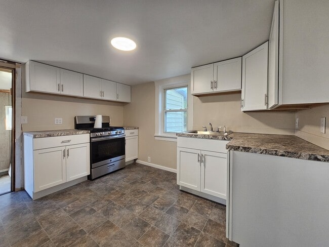 Building Photo - 1314 S 17th St