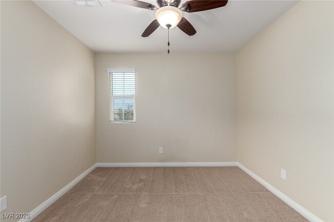 Building Photo - 945 Spiracle Ave