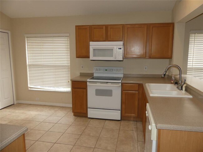Building Photo - 5539 San Gabriel Way