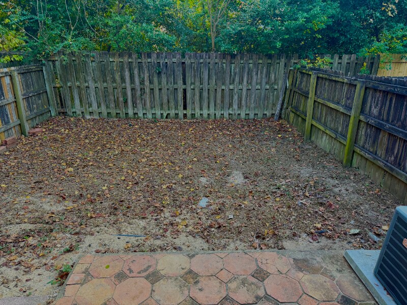 Building Photo - 9345 Chisholm Rd