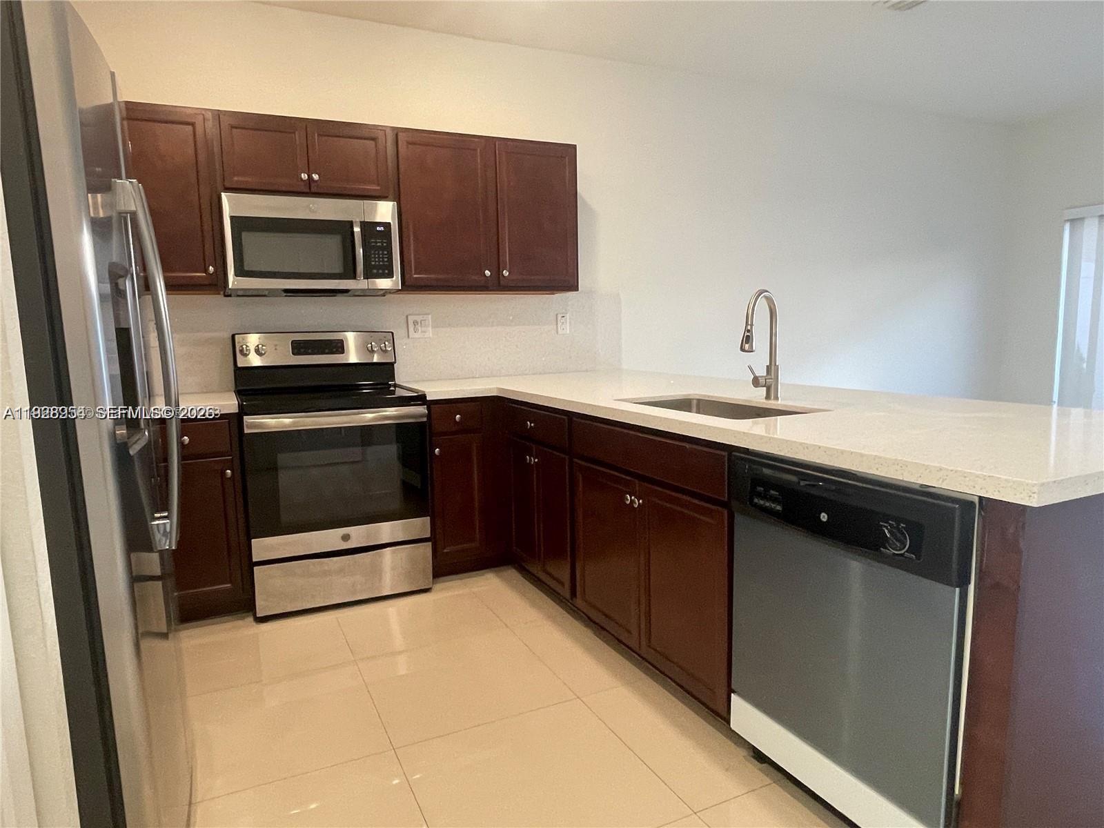 Building Photo - 10491 W 34th Ct