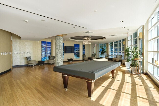 Building Photo - 244 Biscayne Blvd