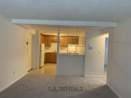 Building Photo - 1 bedroom in ARLINGTON MA 02474