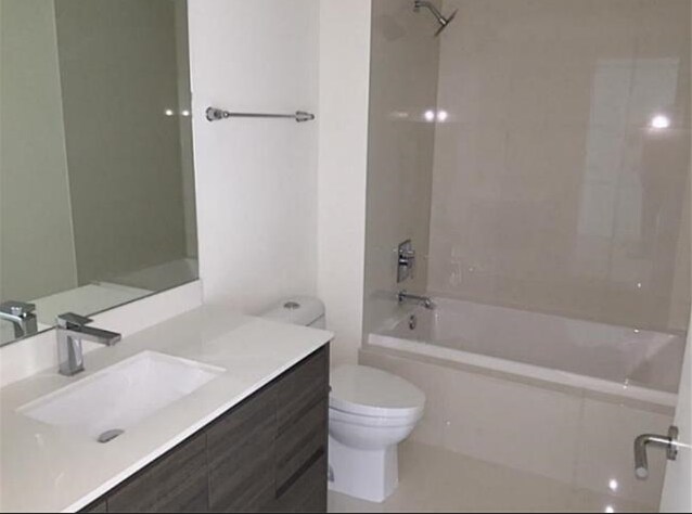 Building Photo - 1100 S Miami Ave