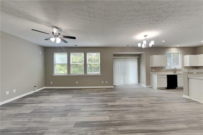 Building Photo - 1517 Briarfield Way