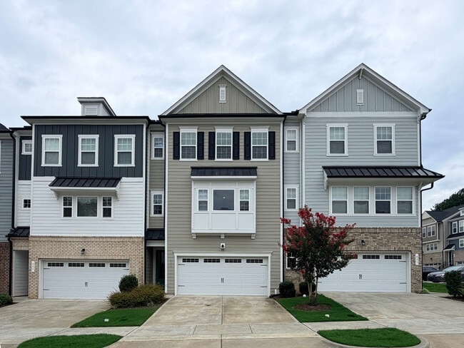 Building Photo - 829 Amley Pl