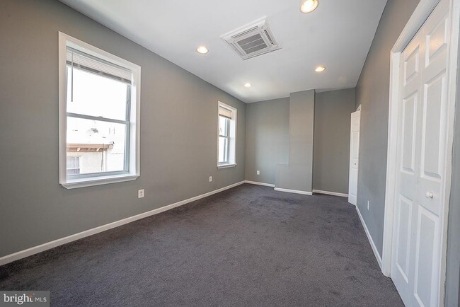 Building Photo - 4517 Ritchie St