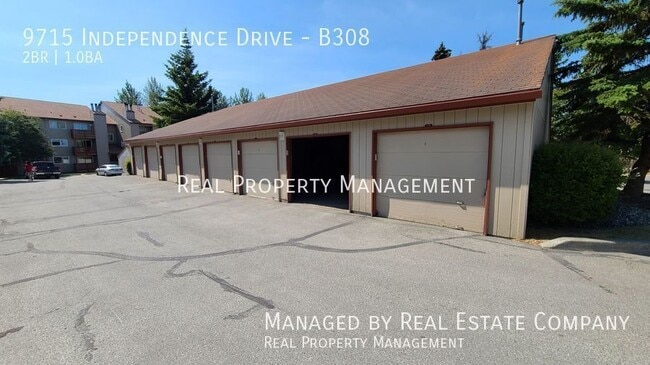 Building Photo - 9715 Independence Dr