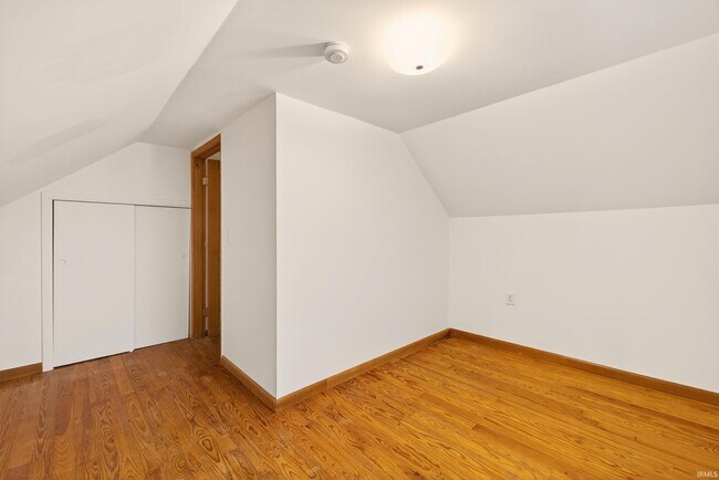 Building Photo - 201 W Church Ln