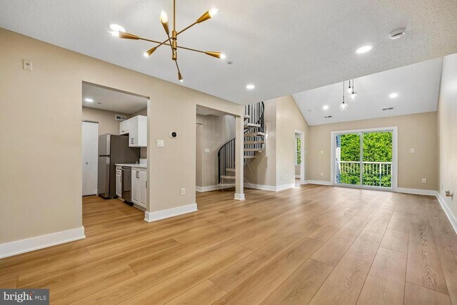 Building Photo - 12904 Churchill Ridge Cir