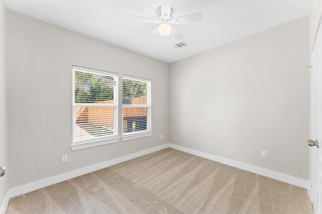 Building Photo - 4511 Reed Rd