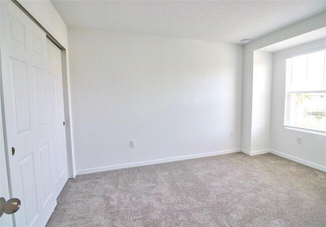Building Photo - 9939 Randal Walk St