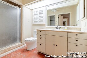 Building Photo - 9319 Oak Ledge Dr
