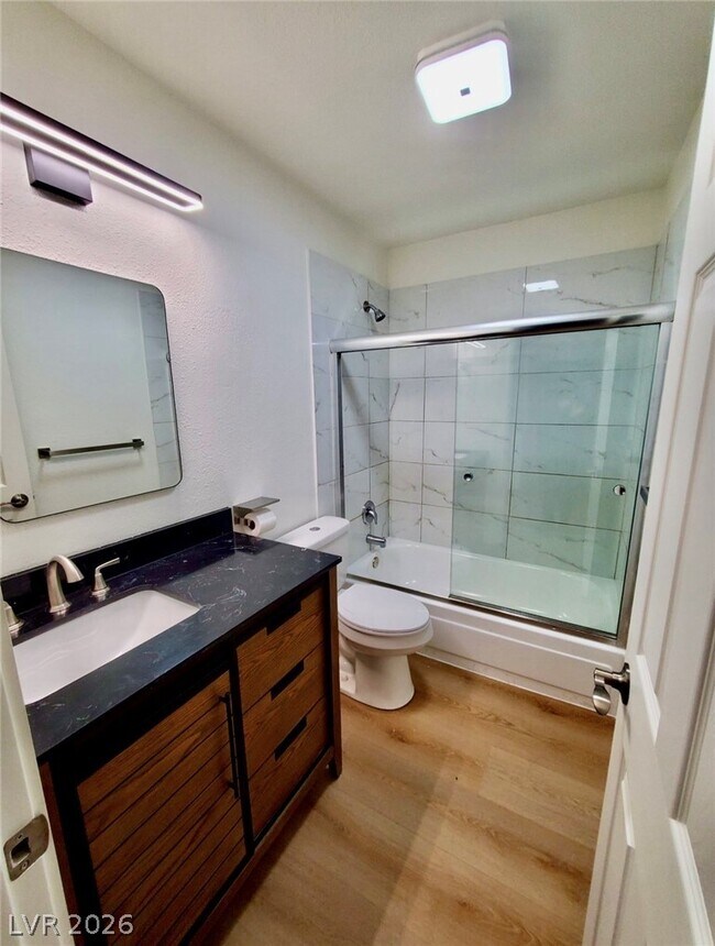 Building Photo - 2121 Oceanus Ln