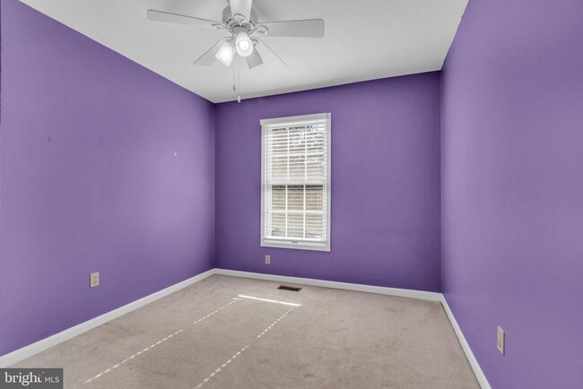 Building Photo - 9354 Sombersby Ct