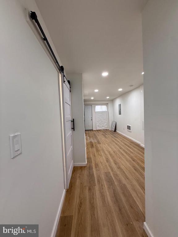 Building Photo - 1153 Atwood Rd